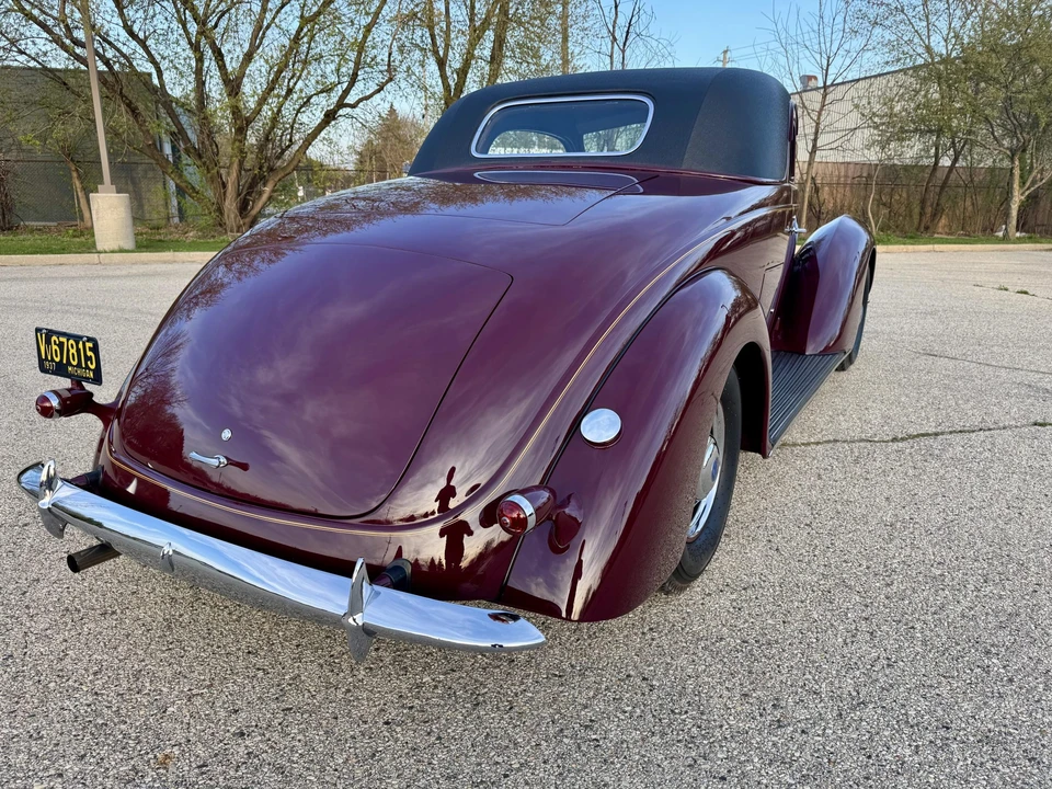 1937 Lincoln - Image 19 of 31