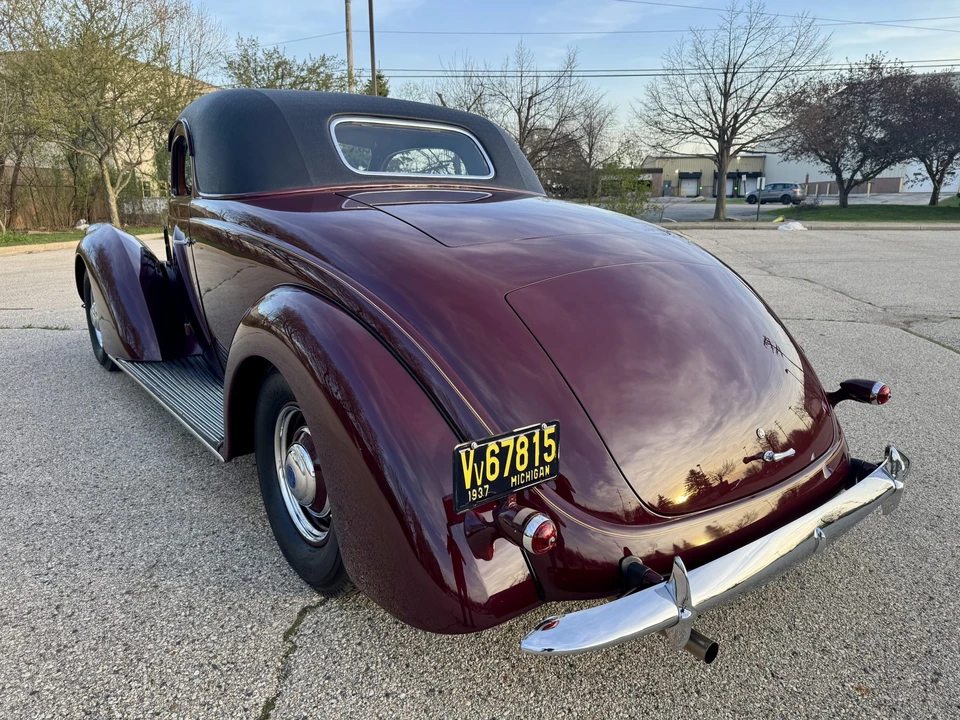 1937 Lincoln - Image 16 of 31