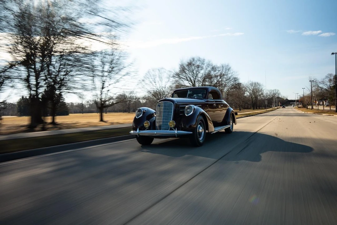 1937 Lincoln - Image 4 of 31