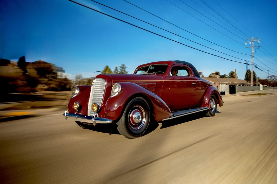 1937 Lincoln - Image 2 of 31