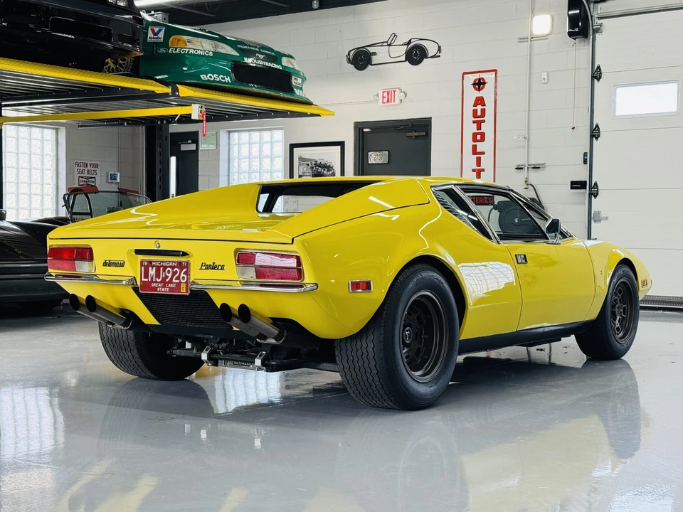 1972 DeTomaso Pantera - Image 24 of 31