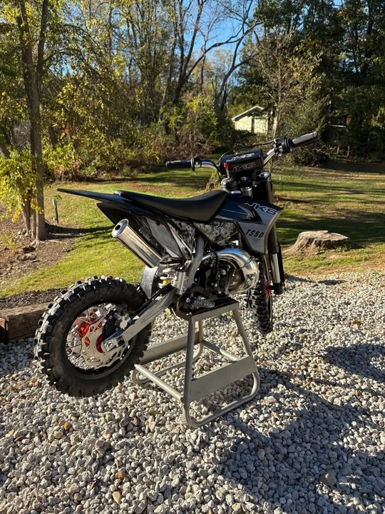 KTM - Image 2 of 5