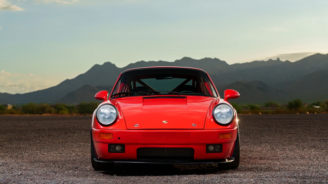 1985 Porsche 911 Carrera 3.2 - Image 12 of 31