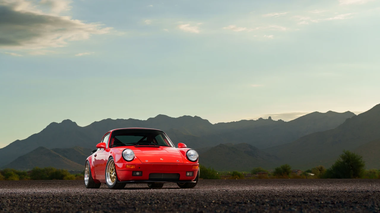 1985 Porsche 911 Carrera 3.2 - Image 5 of 31