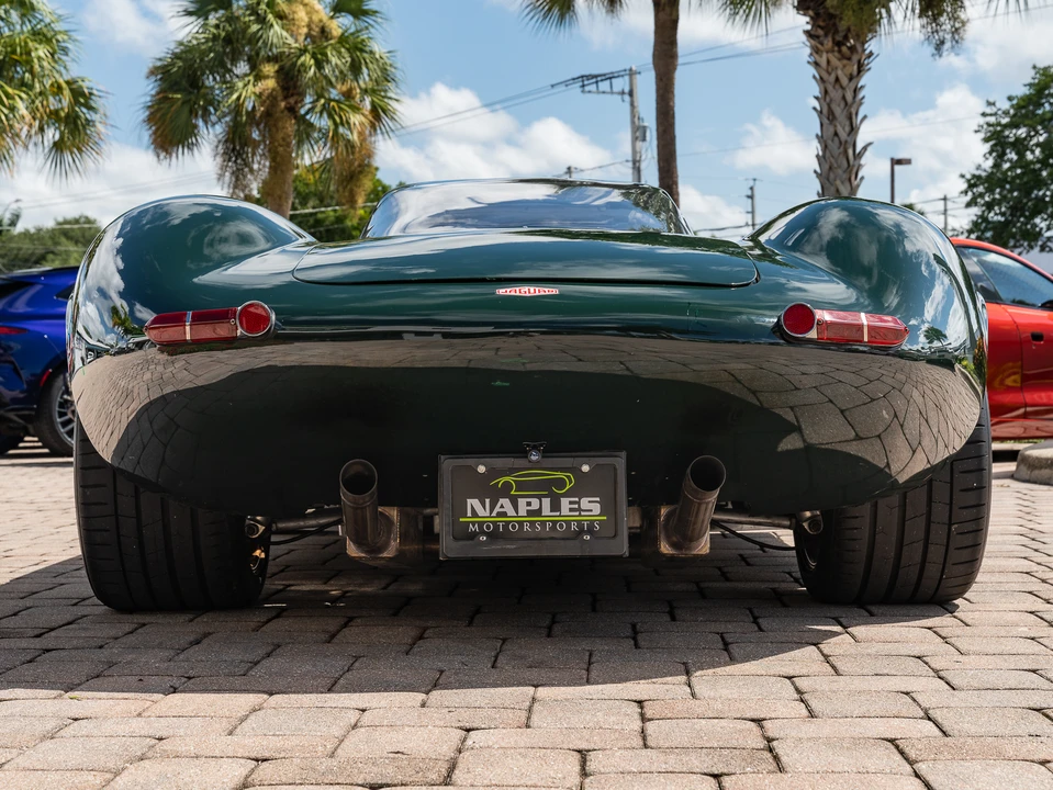 Jaguar Replica - Image 5 of 31