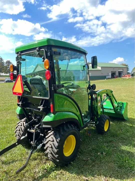 2022 John Deere - Image 3 of 7