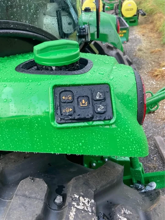 John Deere - Image 5 of 7