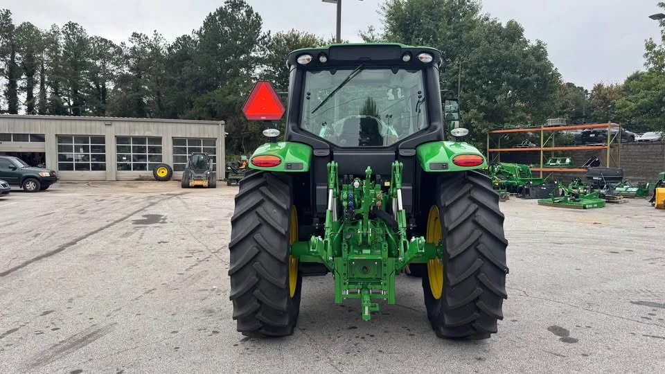 John Deere - Image 4 of 10