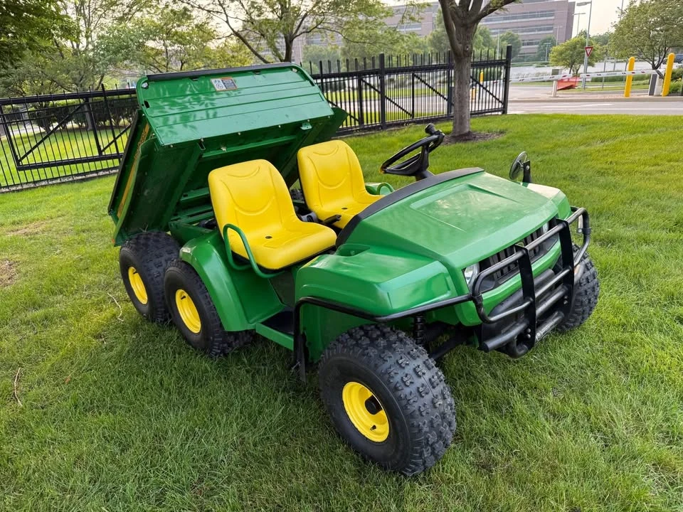 2006 John Deere - Image 2 of 10