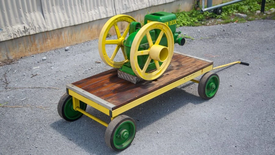 John Deere - Image 3 of 10