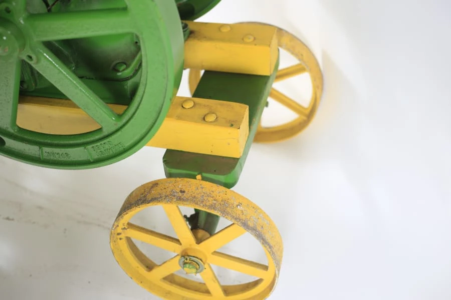 John Deere - Image 6 of 10