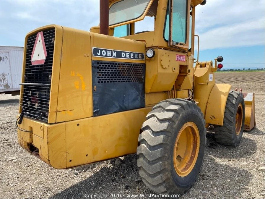 John Deere - Image 2 of 10