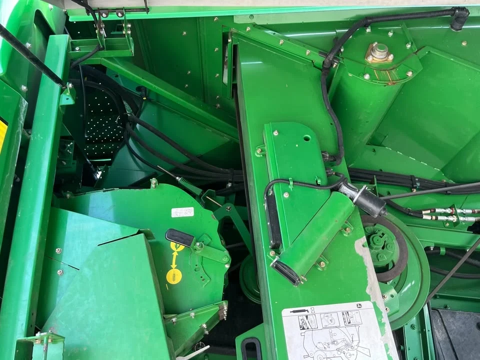 2013 John Deere - Image 6 of 9
