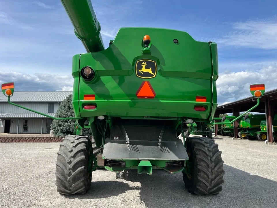2012 John Deere - Image 3 of 10