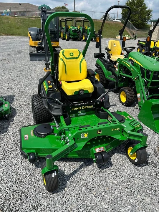 John Deere - Image 2 of 5