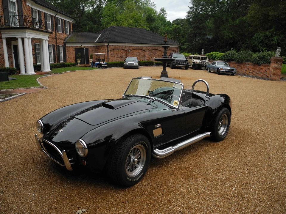 Shelby Cobra Replica - Image 3 of 31