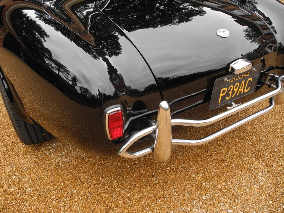 Shelby Cobra Replica - Image 27 of 31
