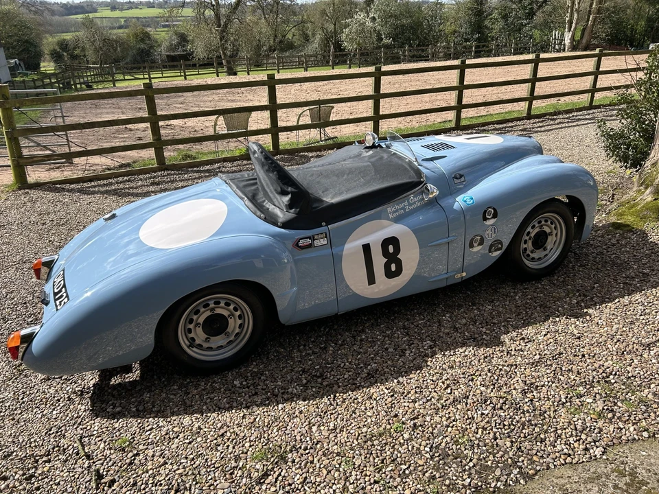Jowett - Image 6 of 31