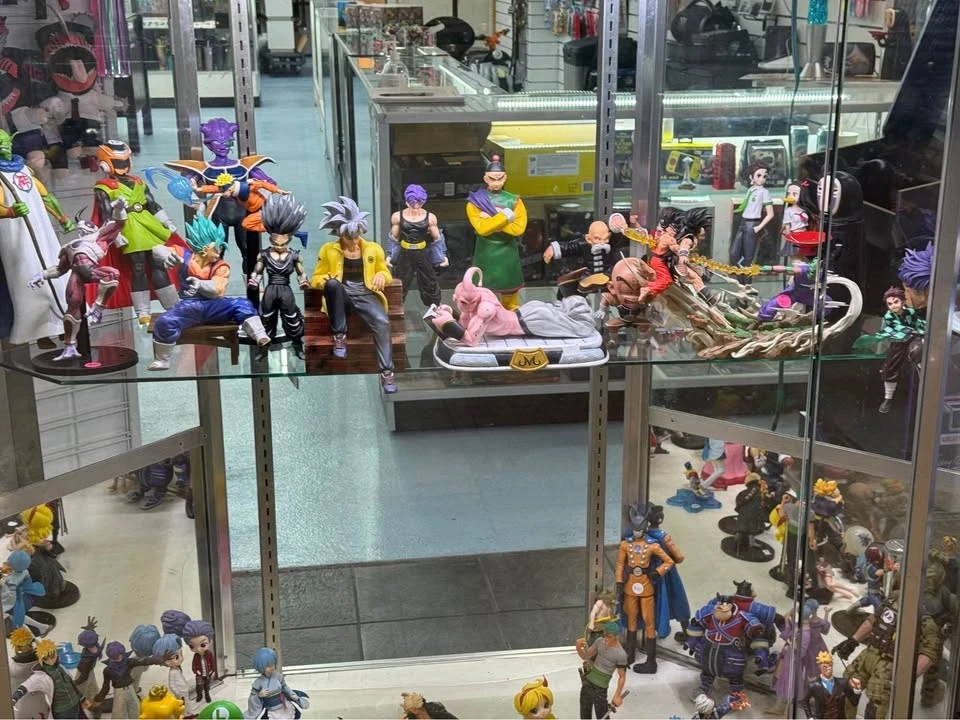 Parts & Memorabilia Scale Models - Image 2 of 10