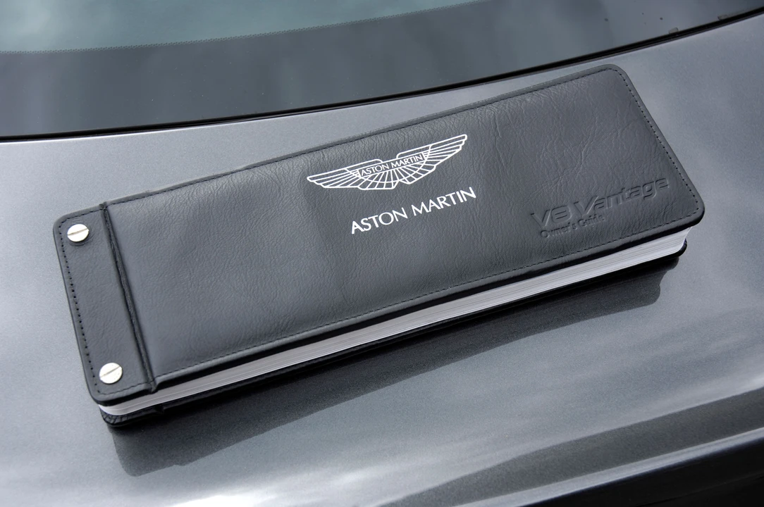 2006 Aston Martin V8 Vantage (2006-2017) - Image 2 of 4