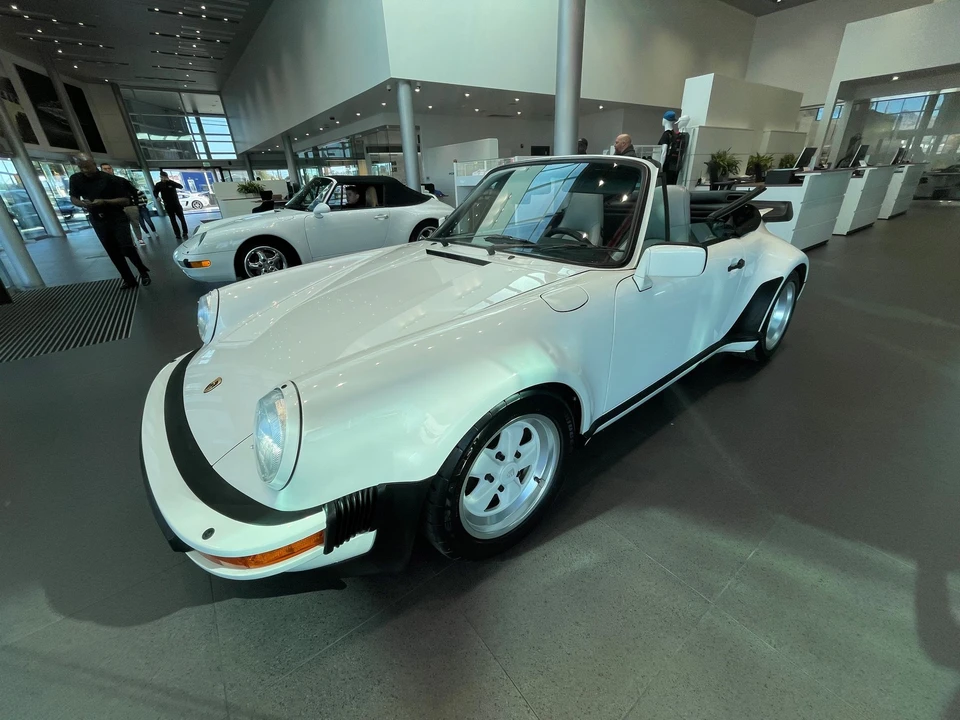 1988 Porsche 930 Turbo - Image 10 of 11