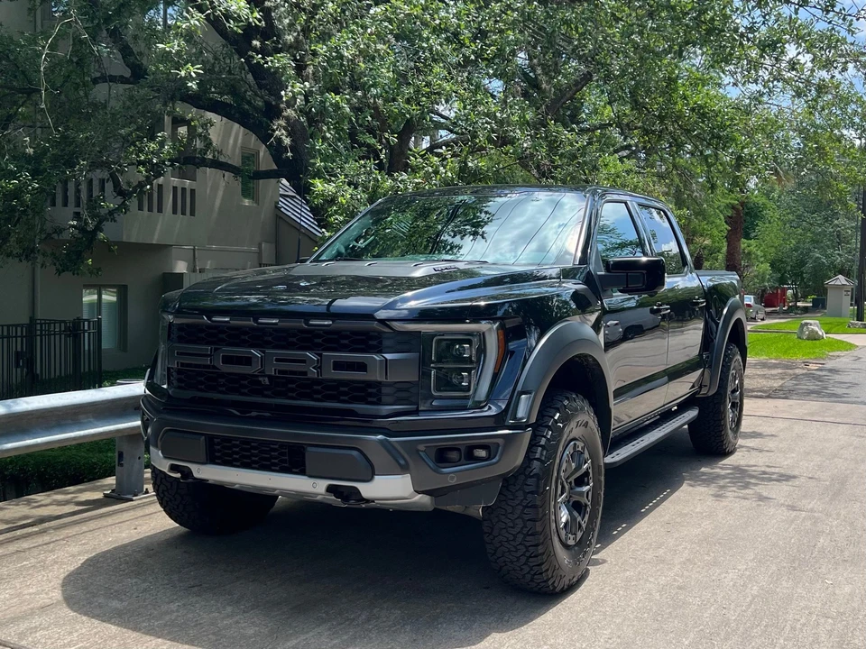 2021 Ford F-150 Raptor 14th Gen - Image 2 of 12