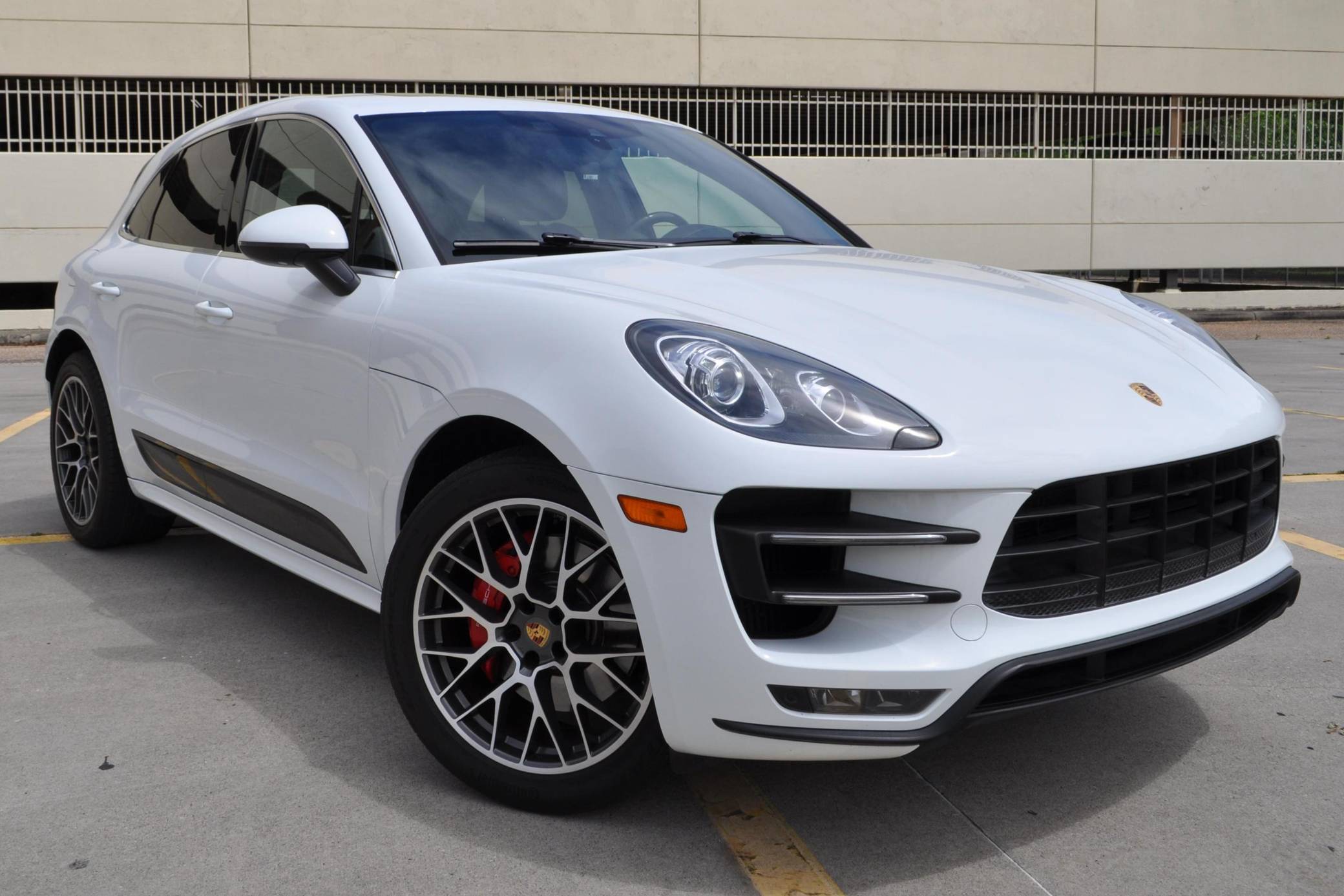 2015 Porsche Macan Turbo