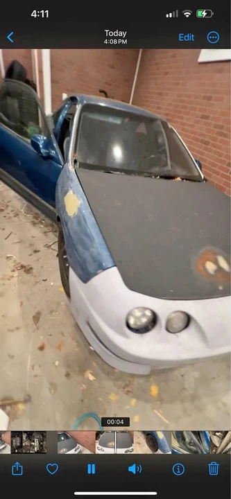 Acura Integra 4th Gen - Image 2 of 2