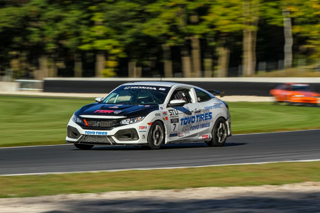 2019 Honda Civic Si 10th Gen - Image 18 of 31