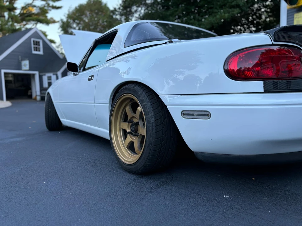 1992 Mazda NA MX-5 Miata - Image 9 of 31