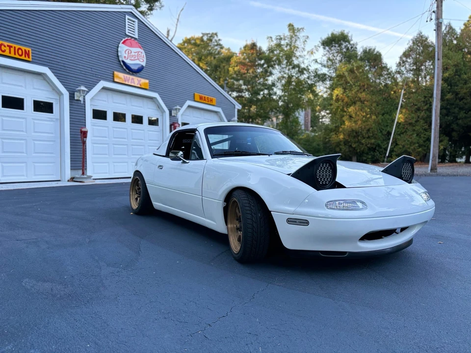 1992 Mazda NA MX-5 Miata - Image 6 of 31
