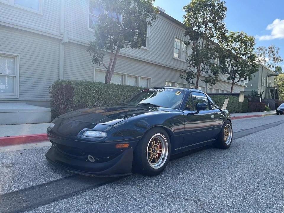 1996 Mazda NA MX-5 Miata - Image 8 of 31