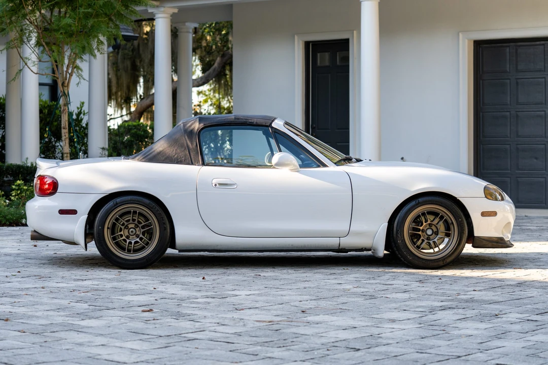 2004 Mazda NB MX-5 Miata - Image 16 of 31
