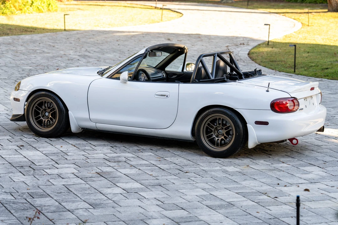 2004 Mazda NB MX-5 Miata - Image 18 of 31