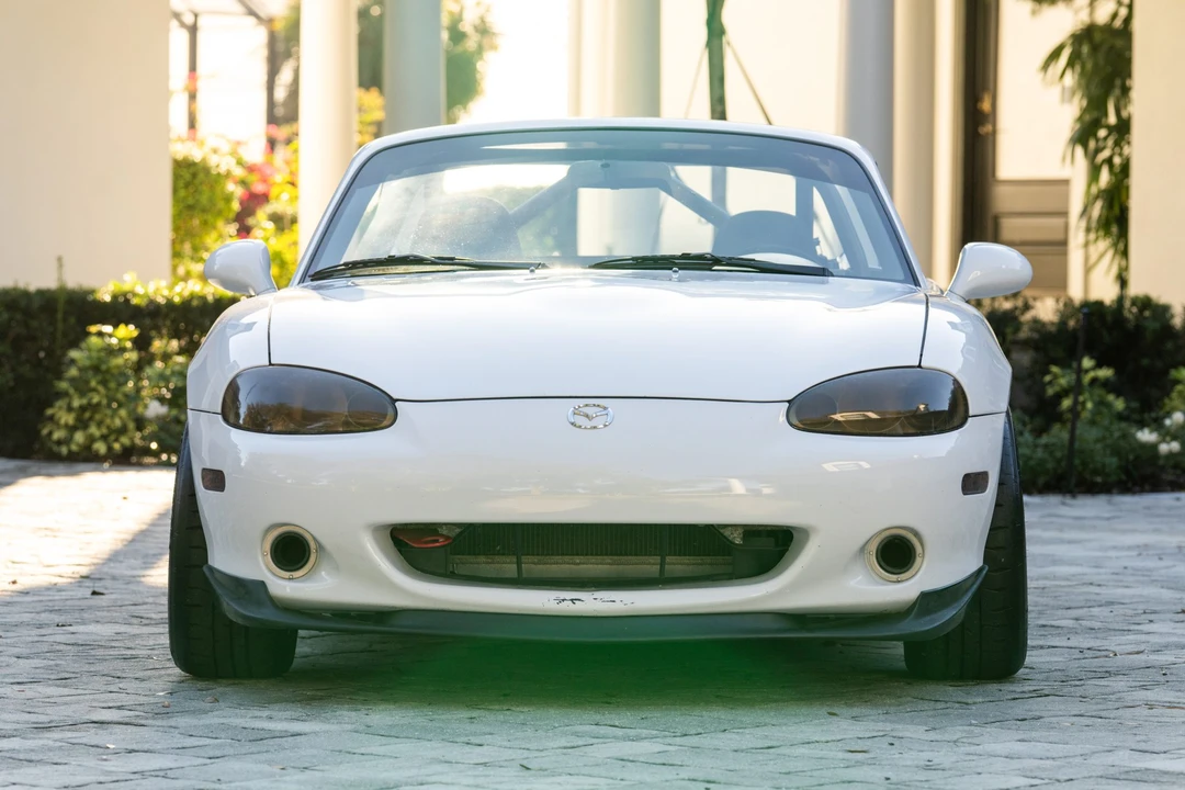 2004 Mazda NB MX-5 Miata - Image 2 of 31