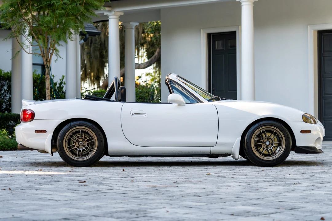 2004 Mazda NB MX-5 Miata - Image 8 of 31