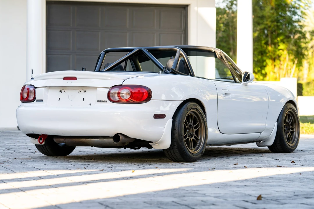 2004 Mazda NB MX-5 Miata - Image 7 of 31