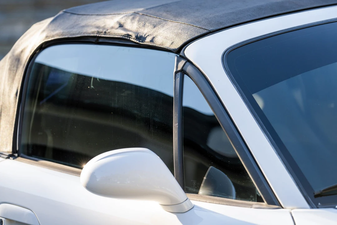 2004 Mazda NB MX-5 Miata - Image 30 of 31