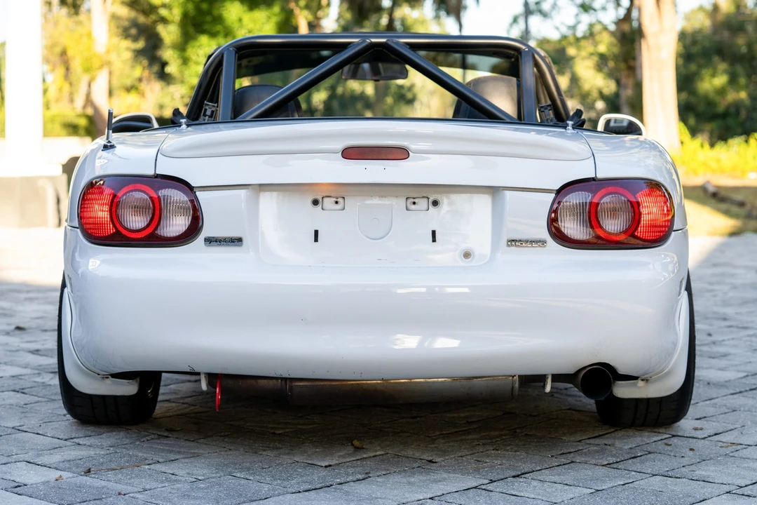 2004 Mazda NB MX-5 Miata - Image 6 of 31