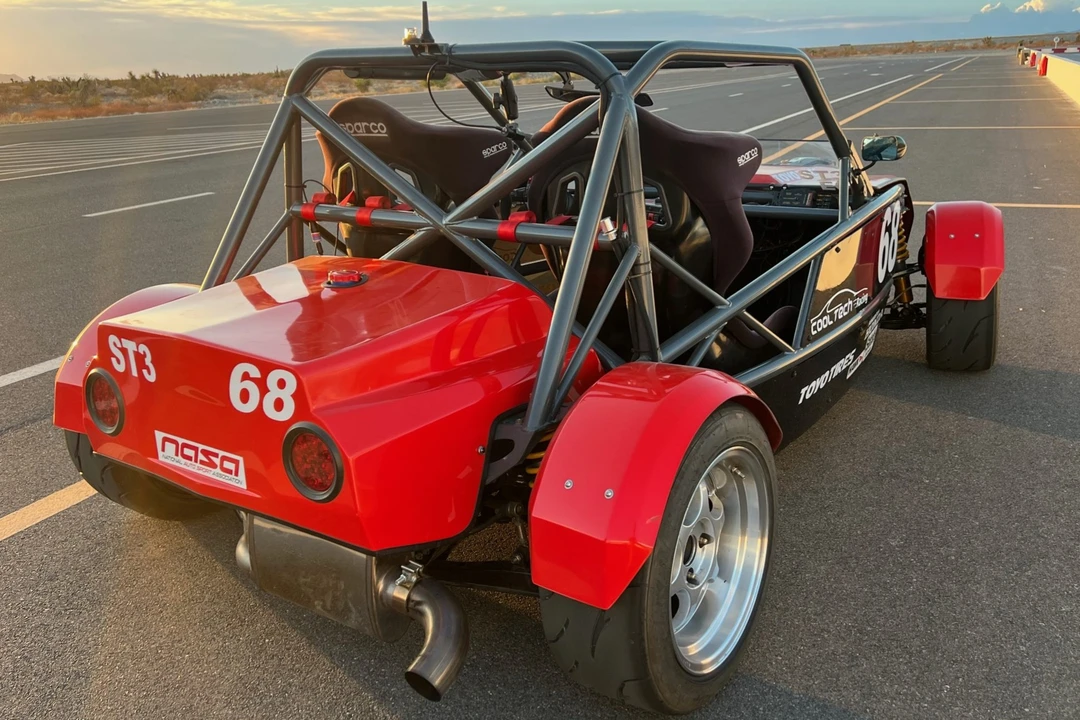Exomotive Exocet - Image 4 of 31
