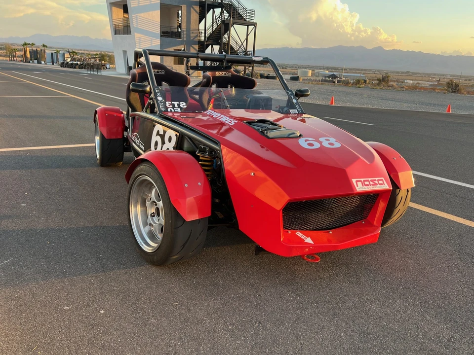 Exomotive Exocet - Image 3 of 31