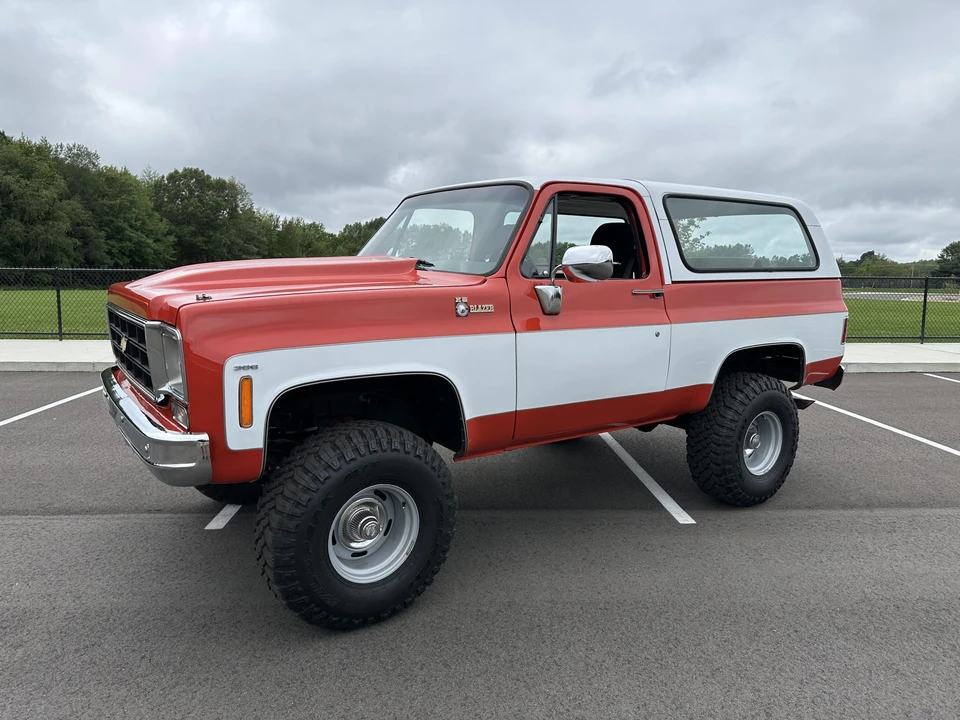 1976 GMC Jimmy 2nd Gen - Image 2 of 31