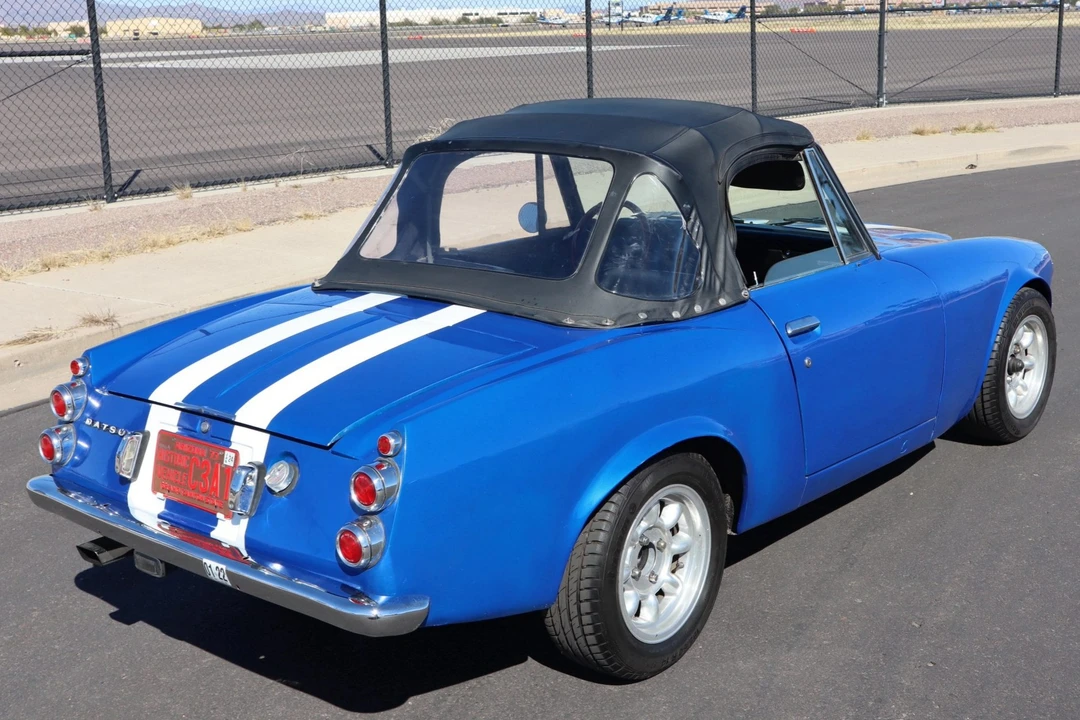 1968 Nissan Datsun Sports - Image 31 of 31