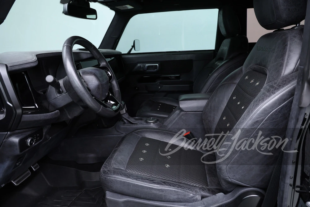 2024 Ford Bronco 6th Gen - Image 15 of 31