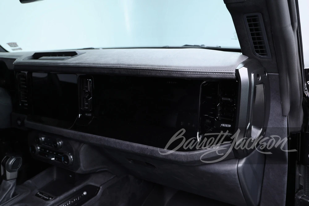 2024 Ford Bronco 6th Gen - Image 27 of 31
