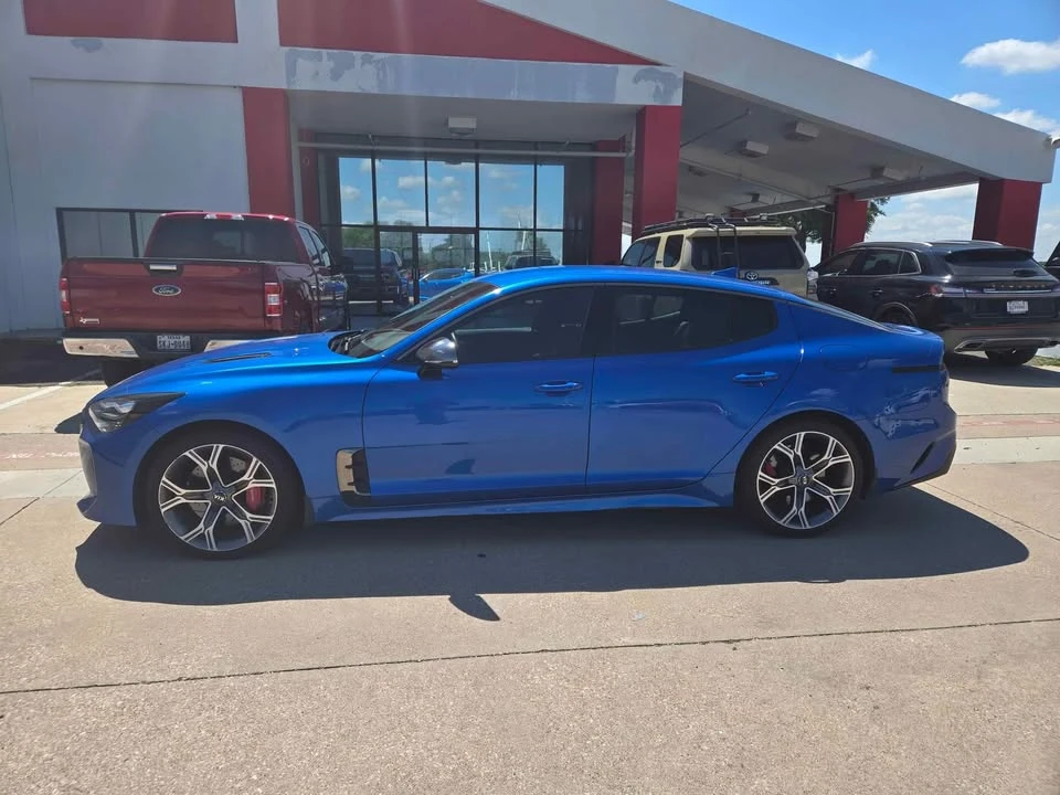 Kia Stinger GT - Image 3 of 6
