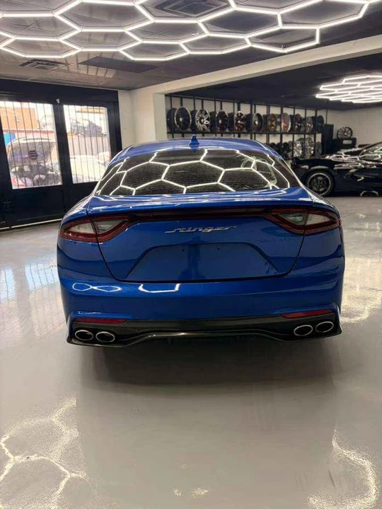2019 Kia Stinger - Image 3 of 7