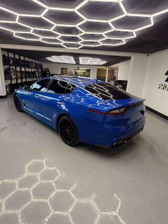 2019 Kia Stinger - Image 4 of 7