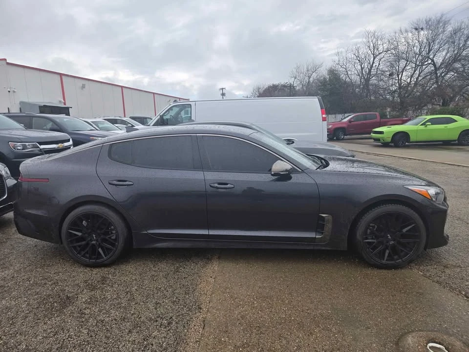 Kia Stinger GT - Image 4 of 9