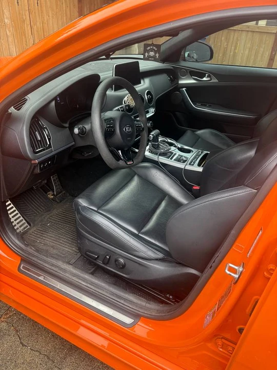 2019 Kia Stinger GT - Image 6 of 11